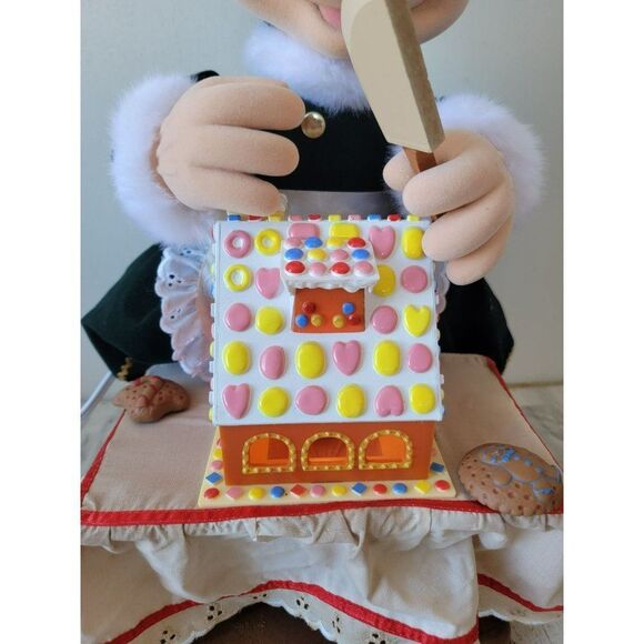 Telco 1996 Minnie Mouse gingerbread house animated motionette Xmas decor - Picture 6 of 13